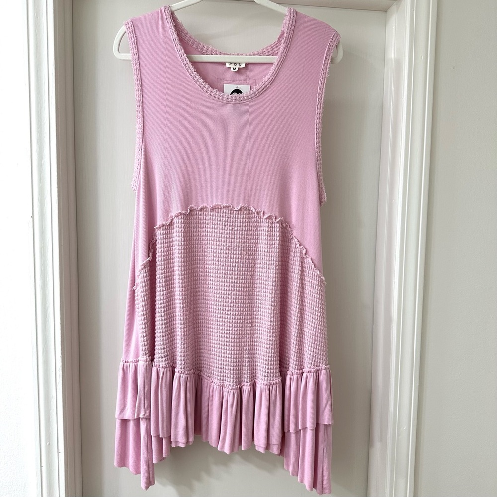 POL Light Pink Sleeveless Textured Ruffle Hem Babydoll Dress, Size Medium